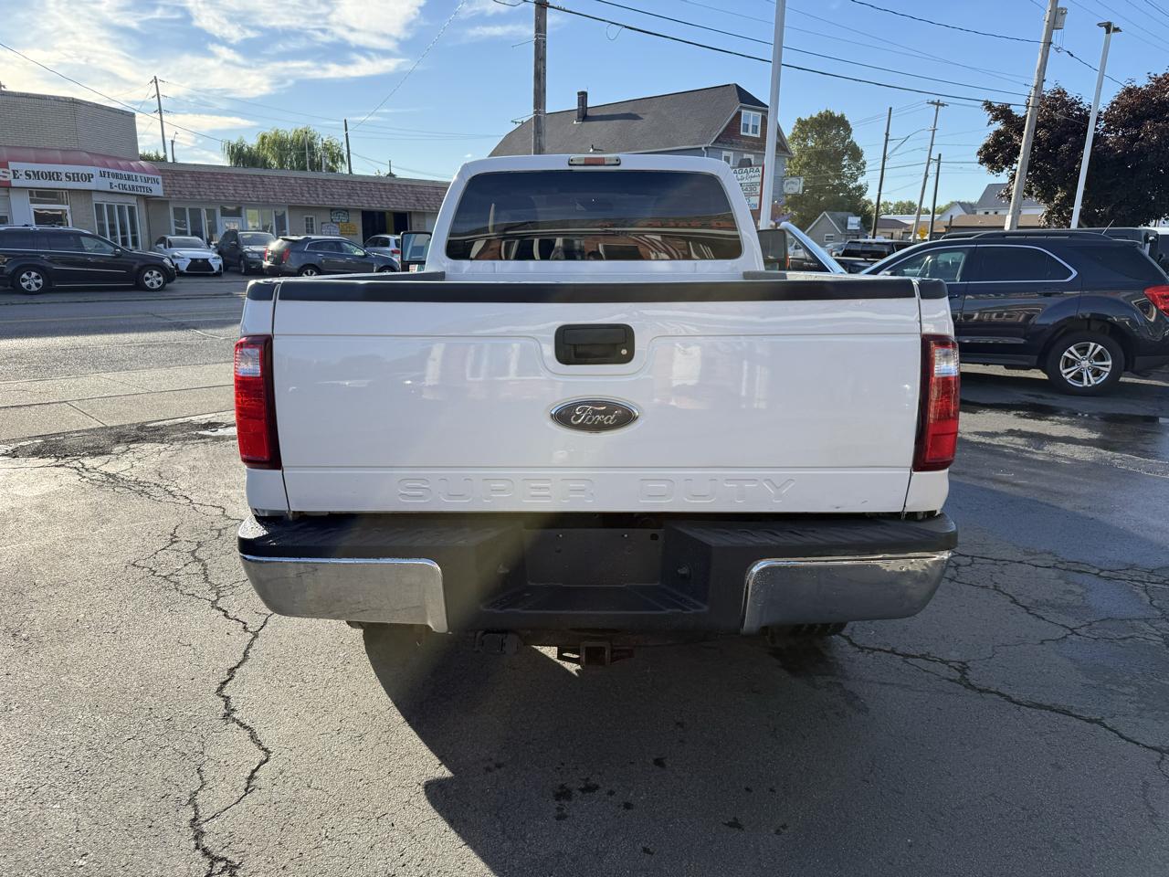 Ford Super Duty F-250 SRW 4WD Reg Cab 137" XLT 2015