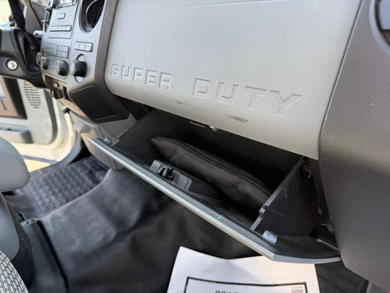 Ford Super Duty F-250 SRW 4WD Reg Cab 137" XLT 2015