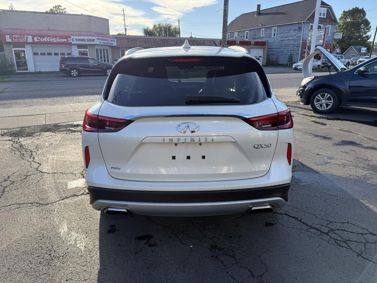 Infiniti QX50 ESSENTIAL AWD 2019