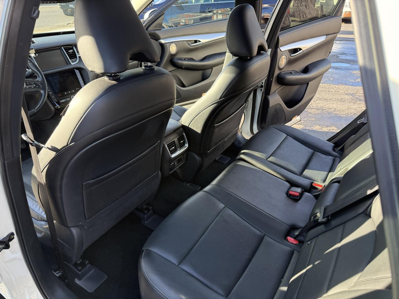 Infiniti QX50 ESSENTIAL AWD 2019