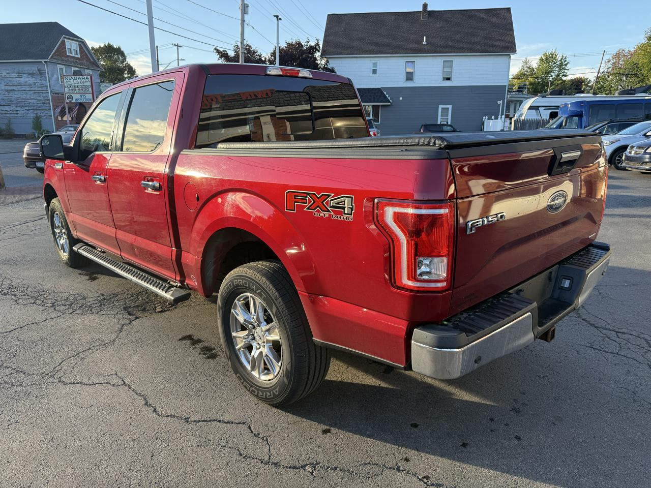Ford F-150 4WD SuperCrew 145" FX4 2015