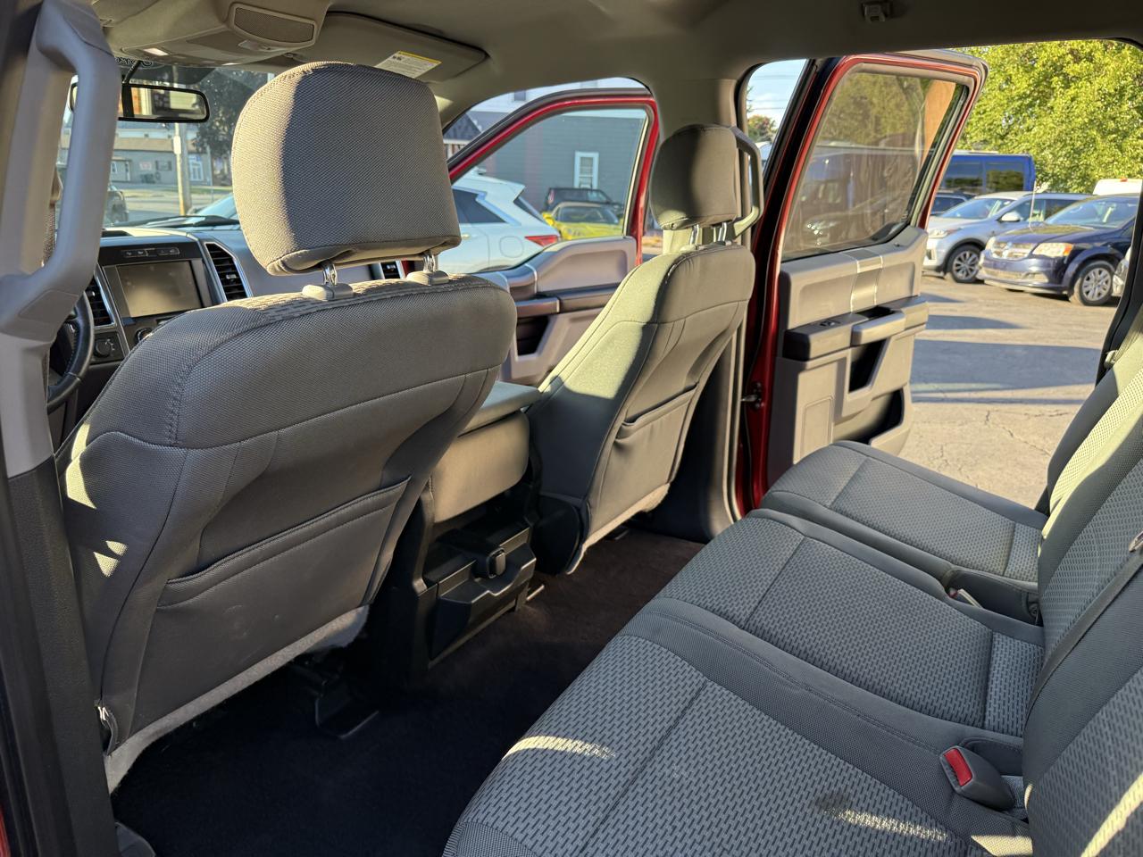 Ford F-150 4WD SuperCrew 145" FX4 2015