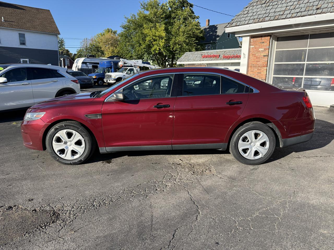 Ford Sedan Police Interceptor 4dr Sdn FWD 2015