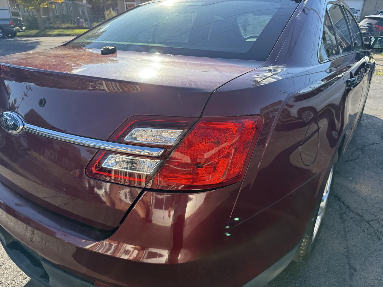 Ford Sedan Police Interceptor 4dr Sdn FWD 2015