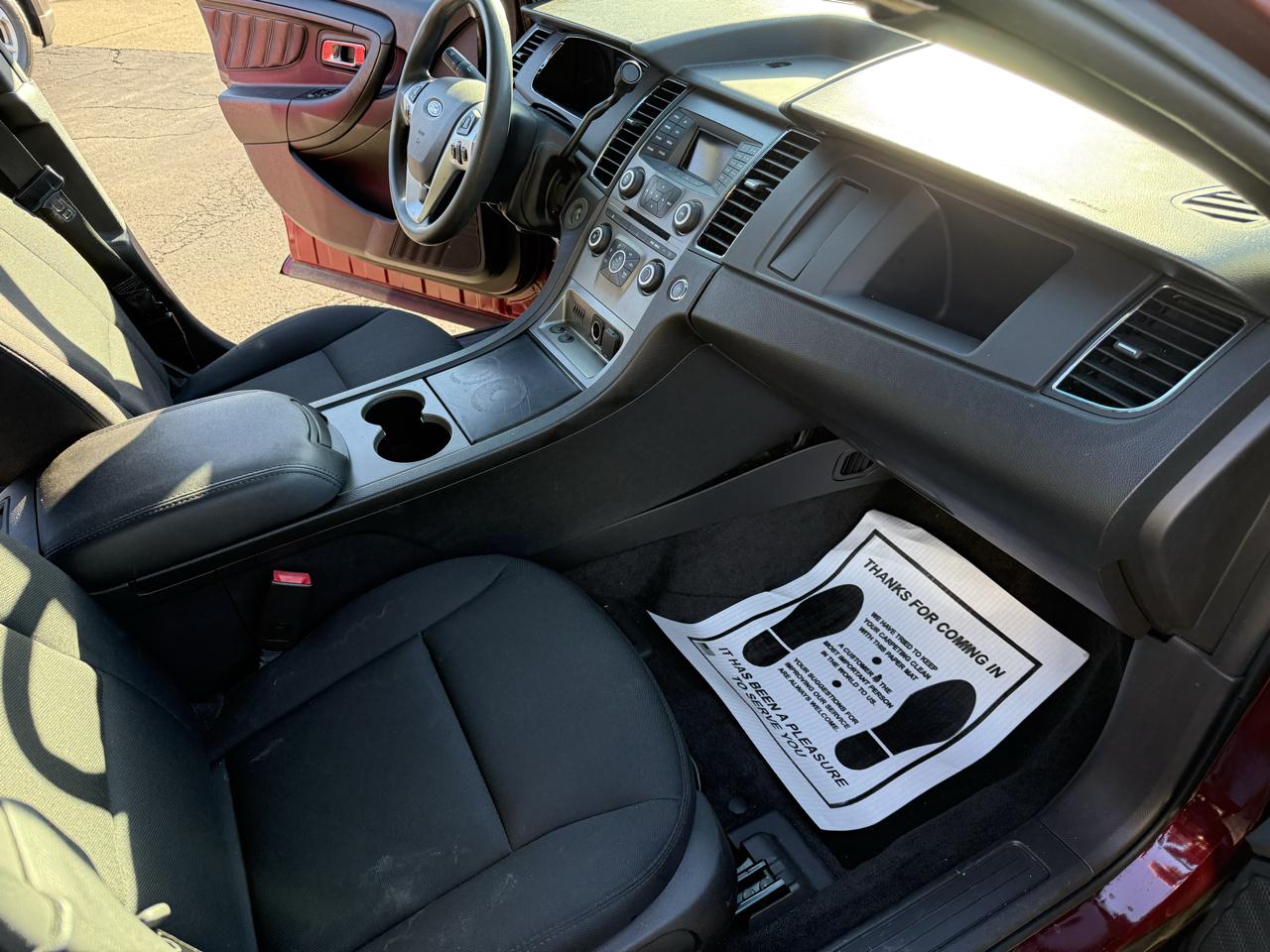 Ford Sedan Police Interceptor 4dr Sdn FWD 2015