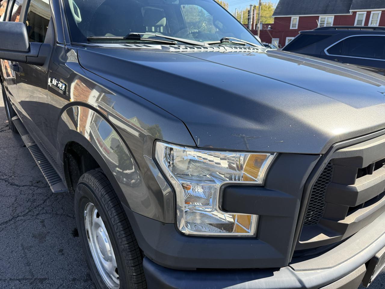 Ford F-150 4WD SuperCrew 145" XL 2016