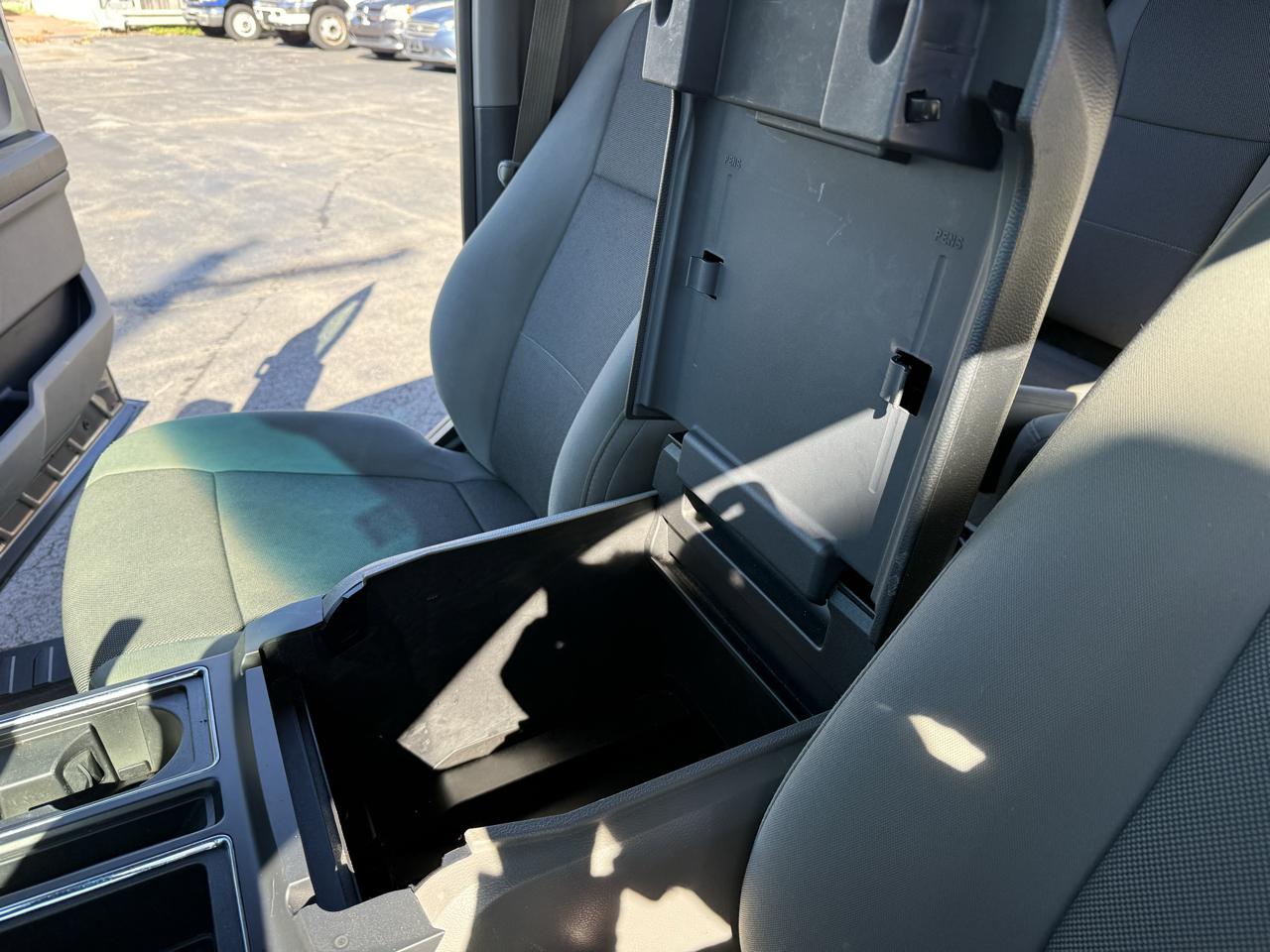 Ford F-150 4WD SuperCrew 145" XL 2016