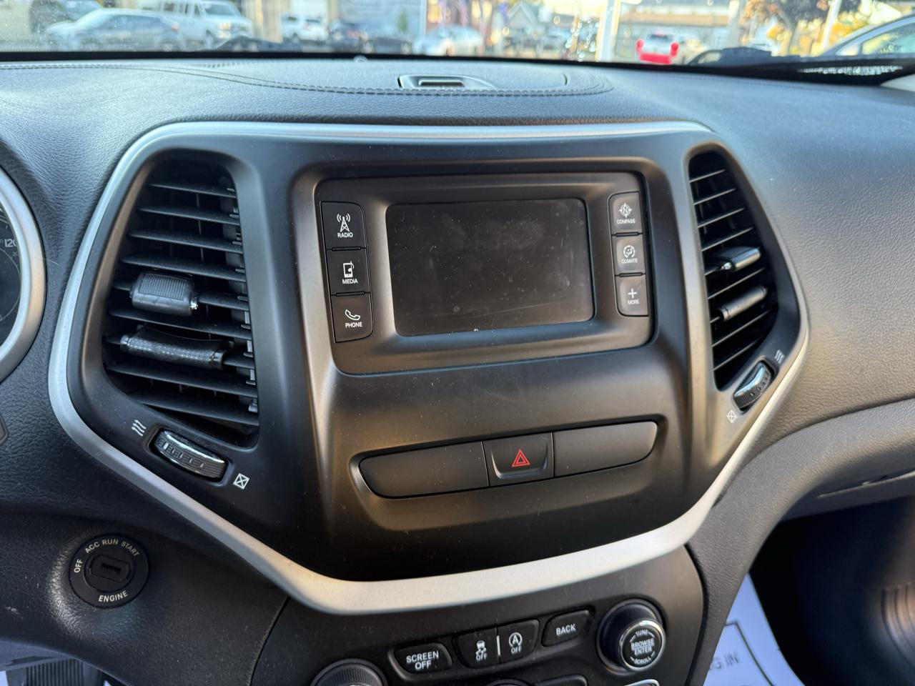 Jeep Cherokee 4WD 4dr Latitude 2016