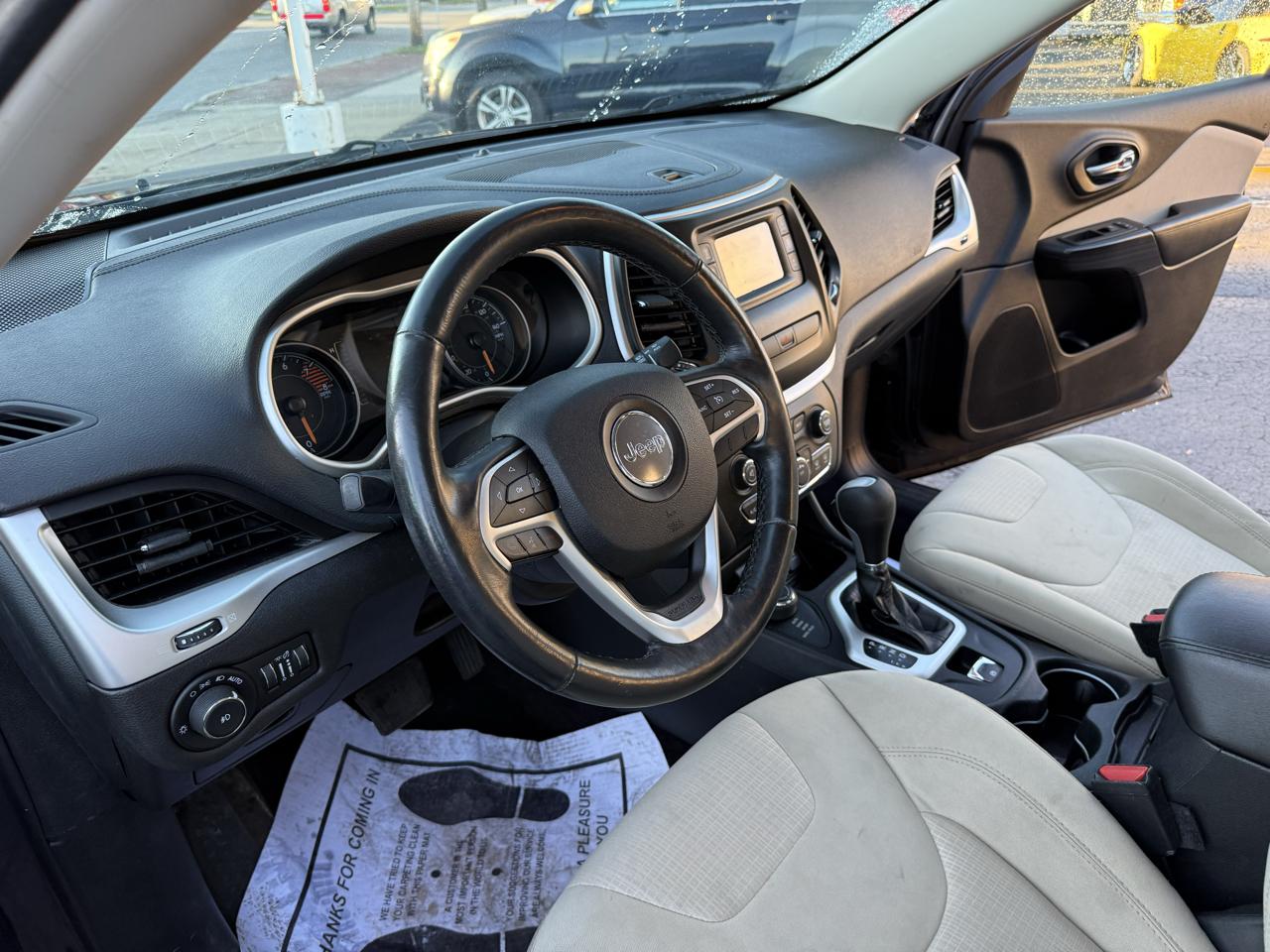 Jeep Cherokee 4WD 4dr Latitude 2016