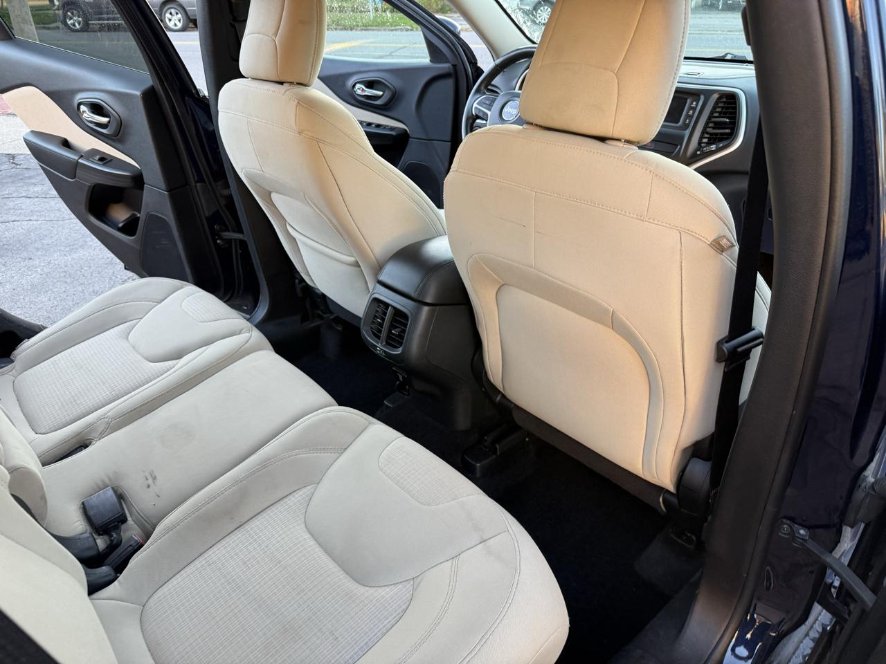 Jeep Cherokee 4WD 4dr Latitude 2016