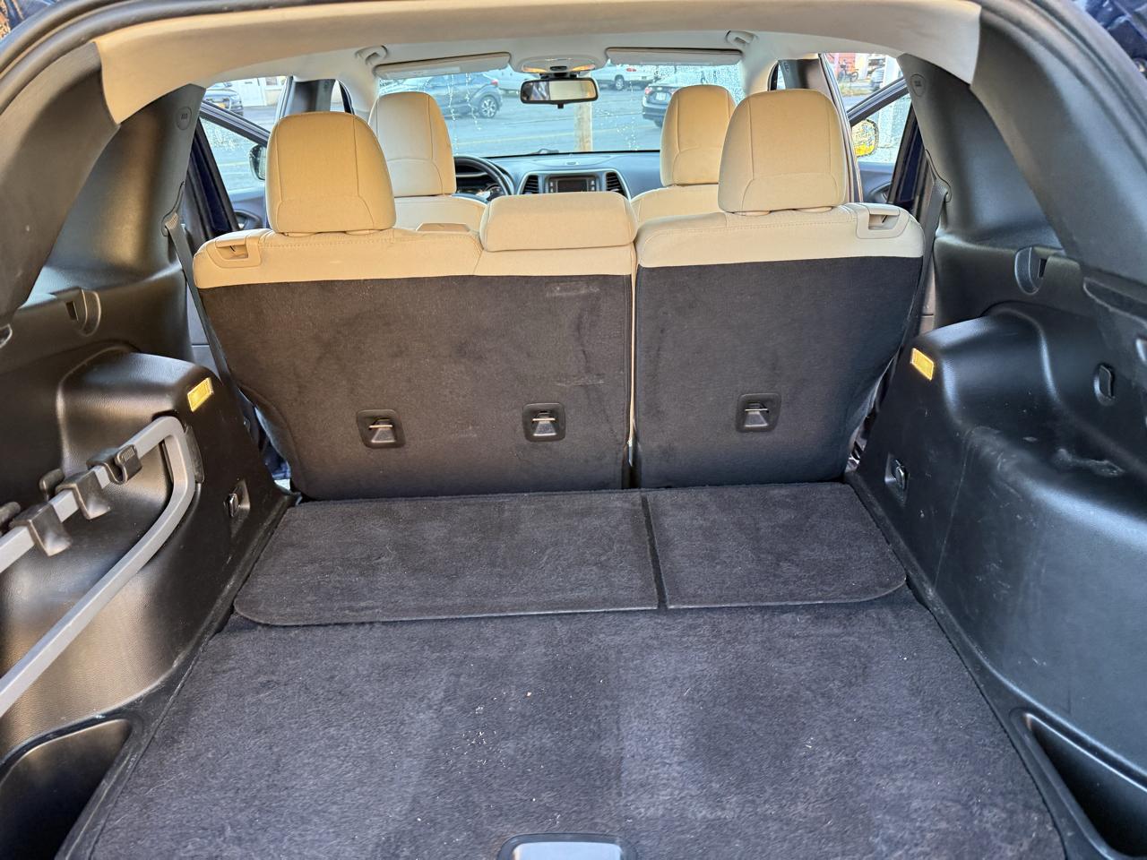 Jeep Cherokee 4WD 4dr Latitude 2016