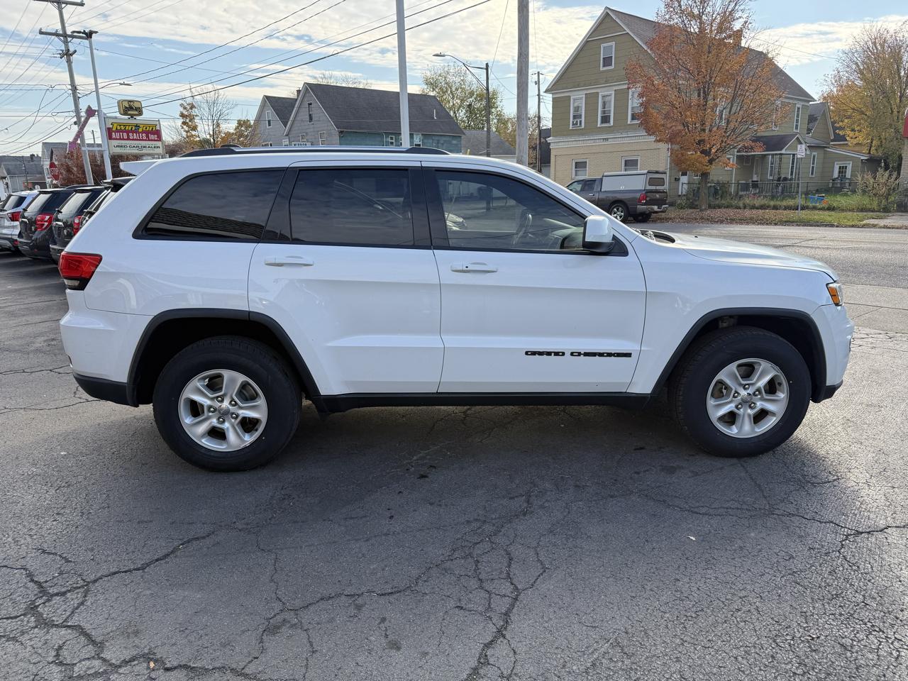 Jeep Grand Cherokee Laredo 4x4 2017