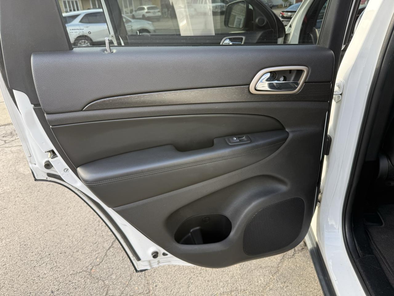 Jeep Grand Cherokee Laredo 4x4 2017