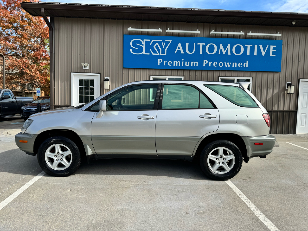 Lexus RX 300 Luxury SUV 4dr SUV 4WD 1999 Lexus RX 300 Luxury SUV 4dr SUV 4WD 1999