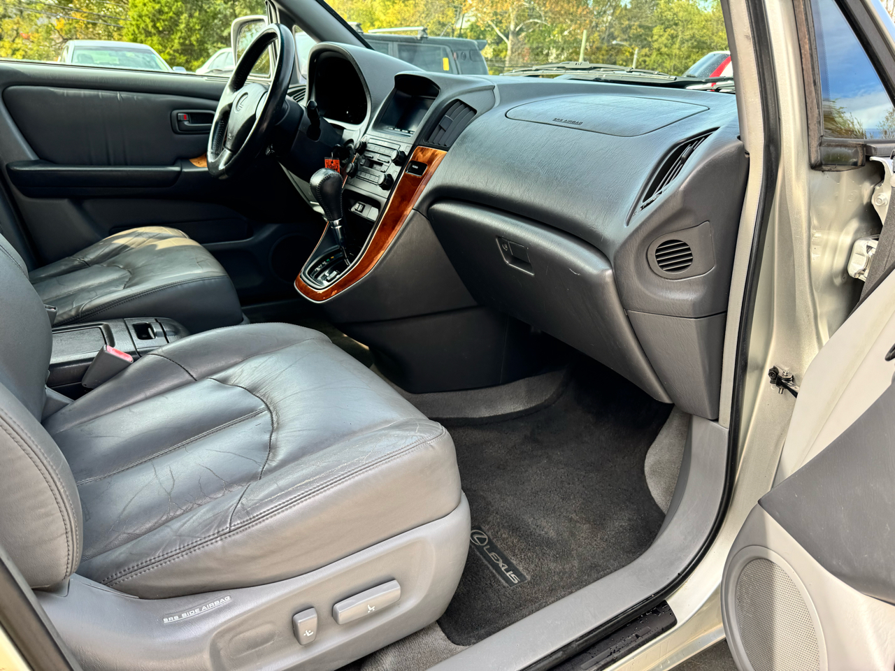 Lexus RX 300 Luxury SUV 4dr SUV 4WD 1999 Lexus RX 300 Luxury SUV 4dr SUV 4WD 1999