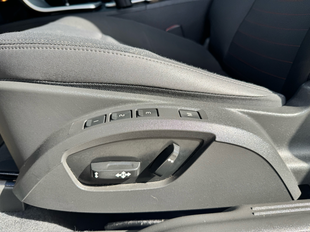 Volvo C30 2dr Cpe 2011 Volvo C30 2dr Cpe 2011