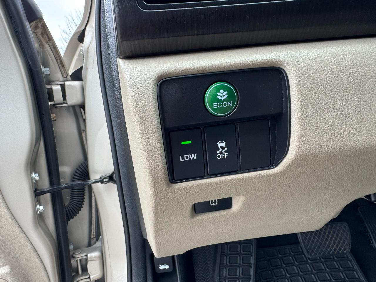 Honda Accord Sdn  2013