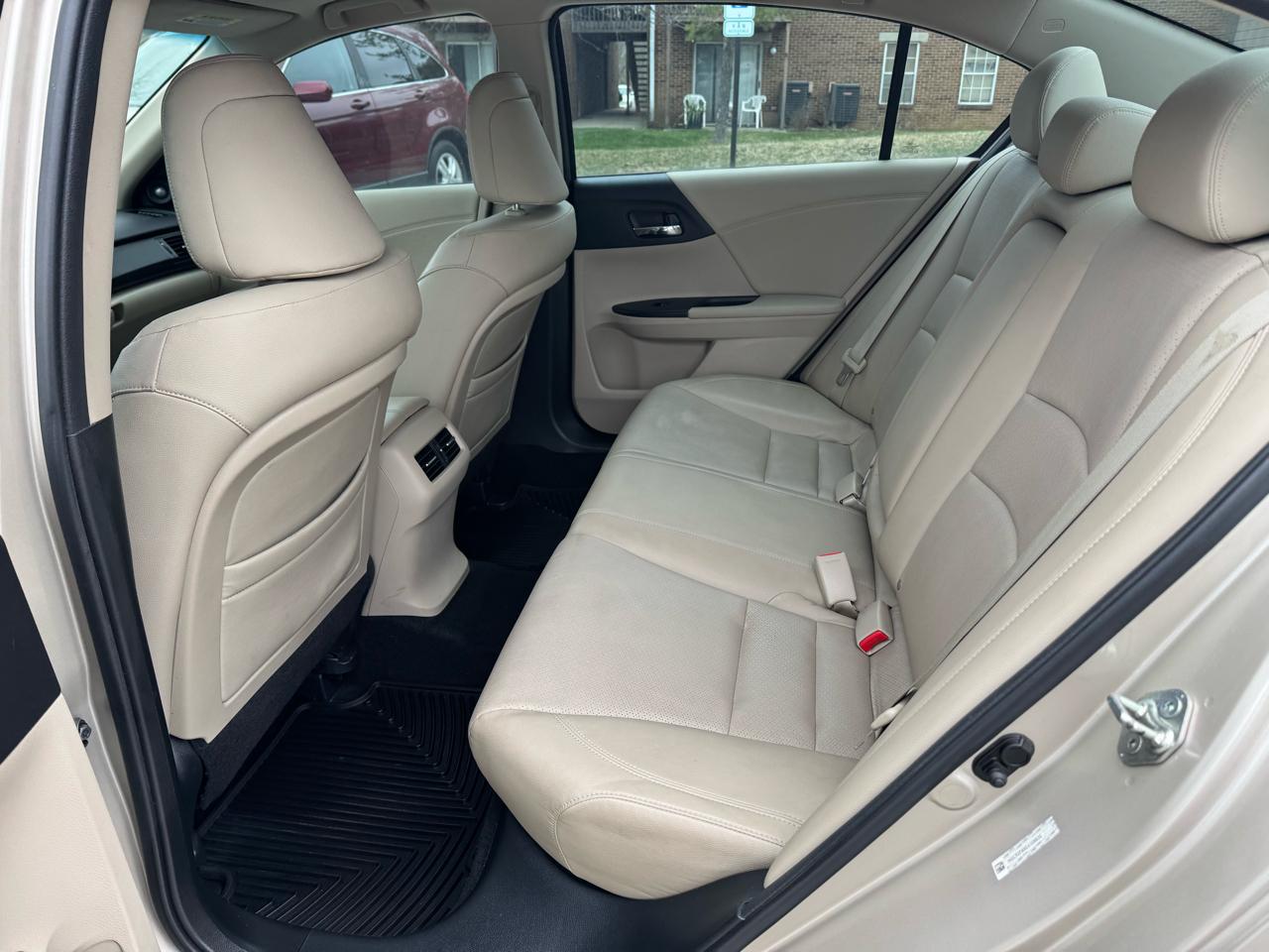 Honda Accord Sdn  2013