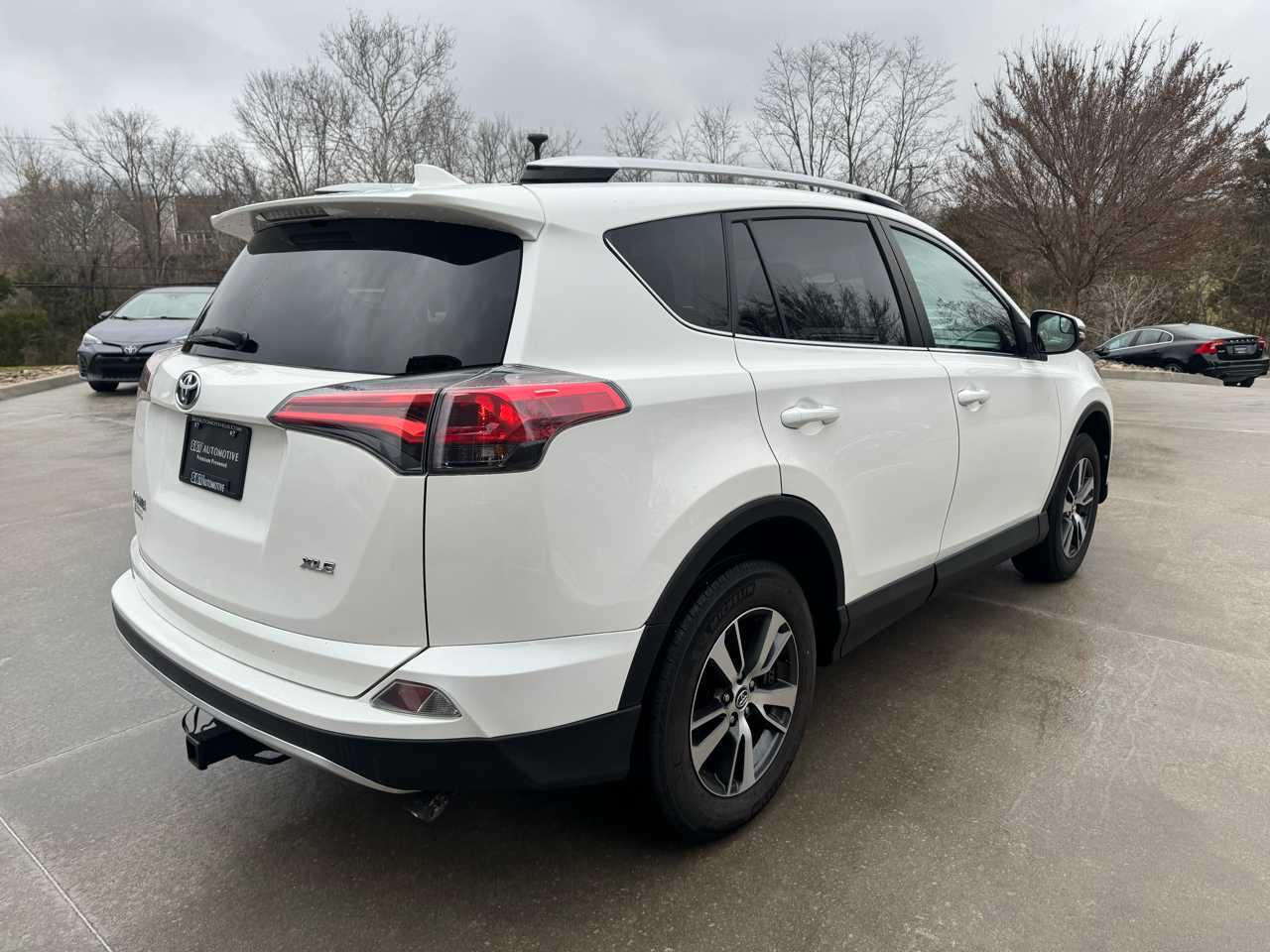 Toyota RAV4 AWD 4dr XLE (Natl) 2016