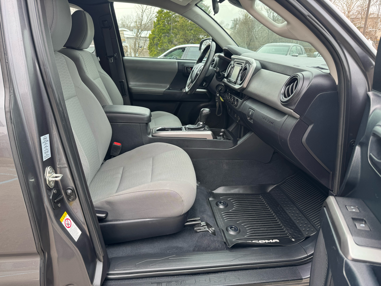 Toyota Tacoma SR5 Access Cab 6' Bed I4 4x4 AT (Natl) 2018