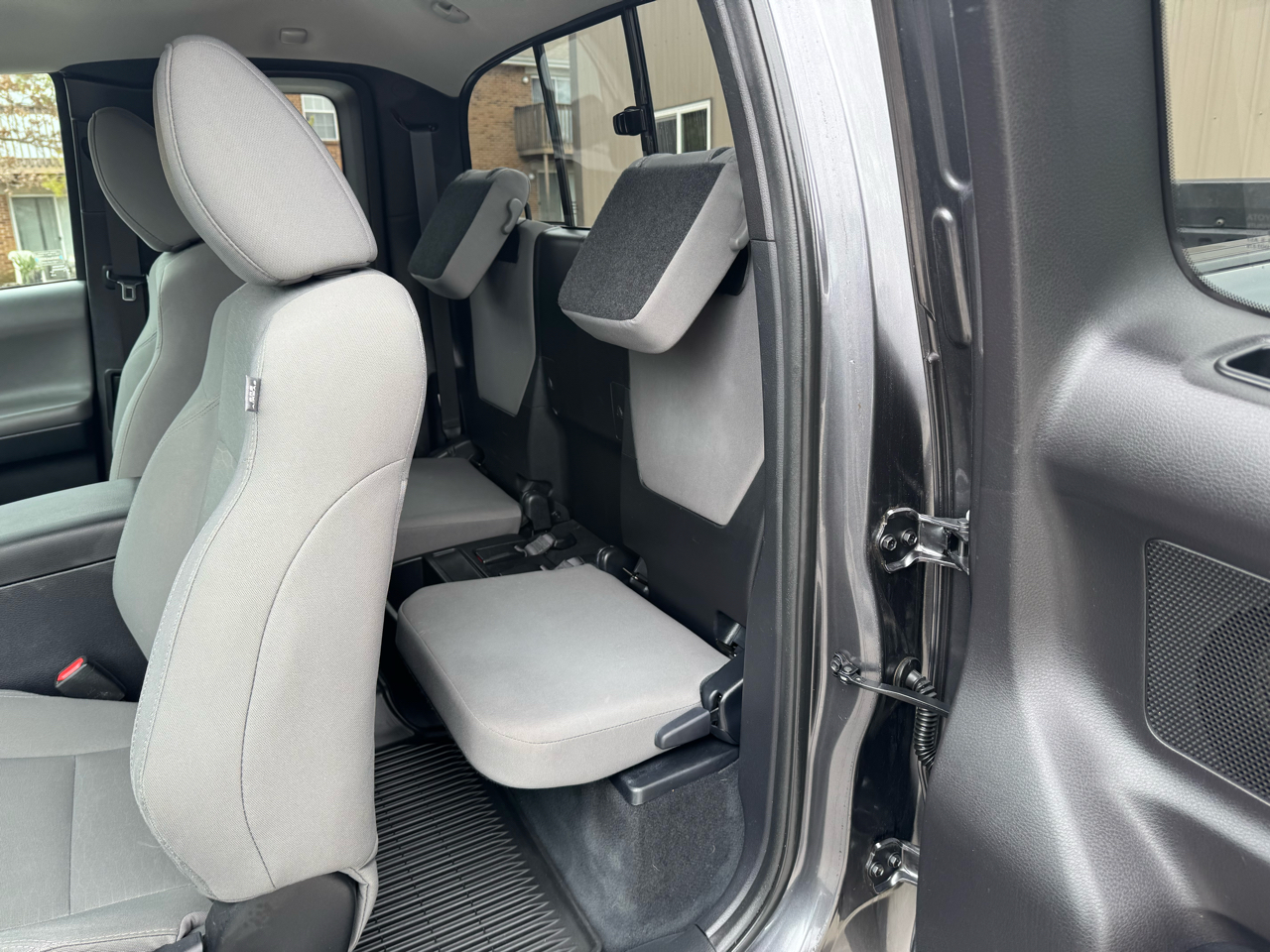 Toyota Tacoma SR5 Access Cab 6' Bed I4 4x4 AT (Natl) 2018