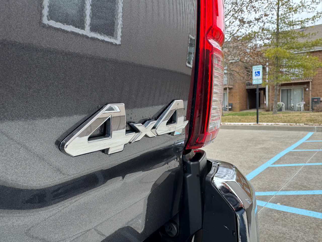 Toyota Tacoma SR5 Access Cab 6' Bed I4 4x4 AT (Natl) 2018