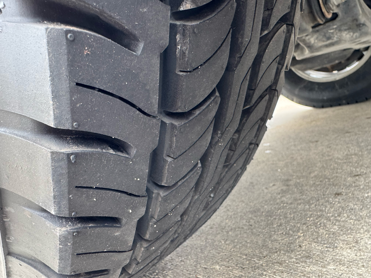 Toyota Tacoma SR5 Access Cab 6' Bed I4 4x4 AT (Natl) 2018