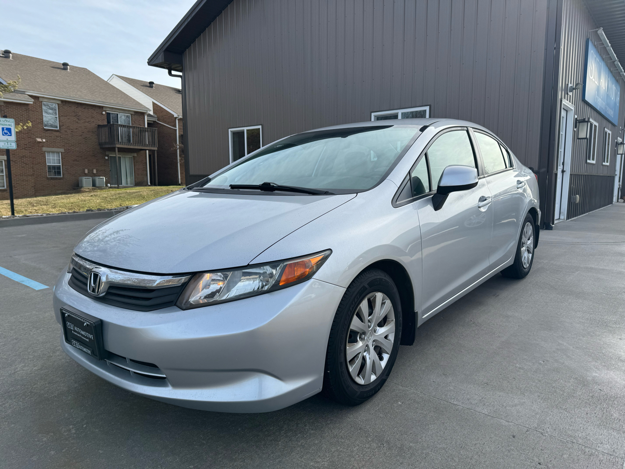 Honda Civic Sdn 4dr Auto LX 2012