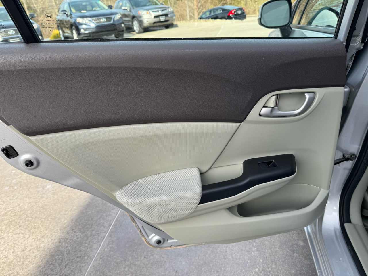 Honda Civic Sdn 4dr Auto LX 2012