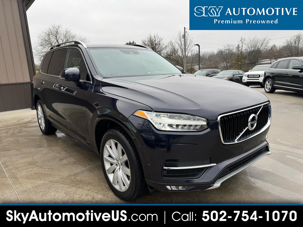 2017 Volvo XC90 T5 AWD 5-Passenger Momentum