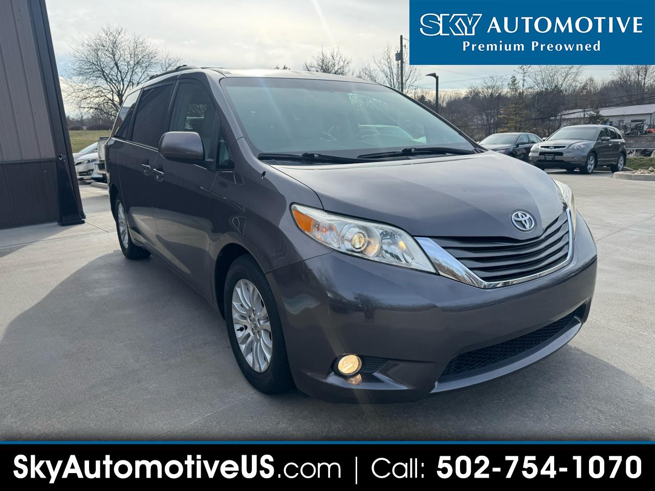 2013 Toyota Sienna 5dr 7-Pass Van V6 XLE