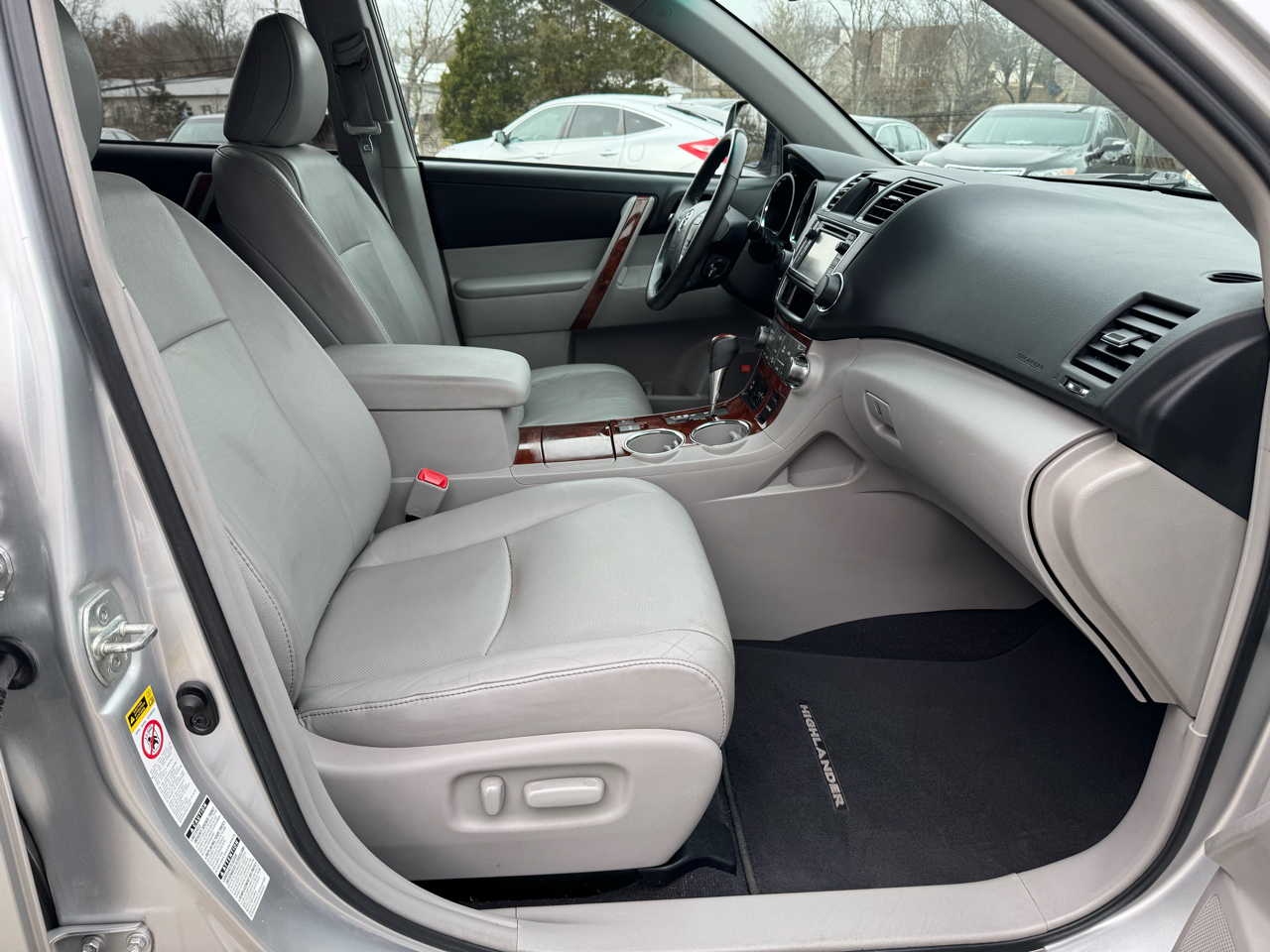 Toyota Highlander  2013