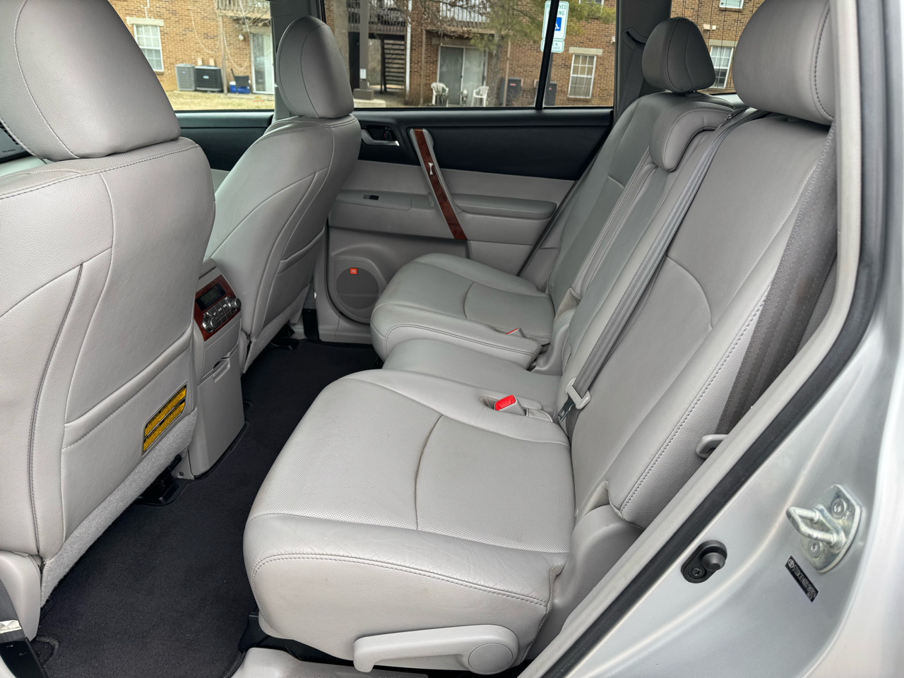 Toyota Highlander  2013