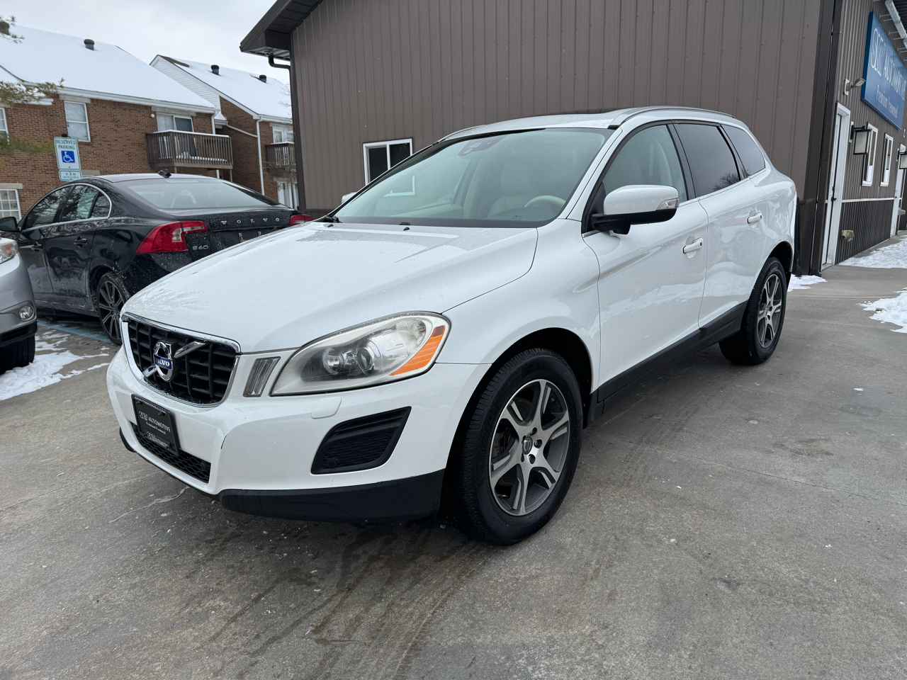 Volvo XC60 AWD 4dr T6 2013