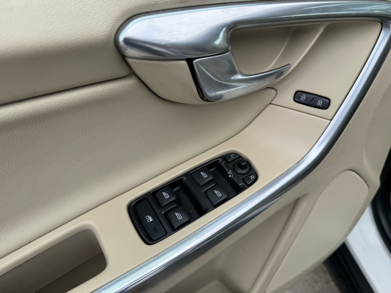 Volvo XC60 AWD 4dr T6 2013