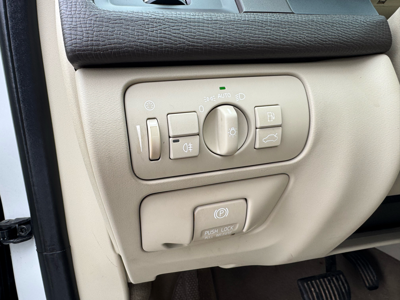 Volvo XC60 AWD 4dr T6 2013