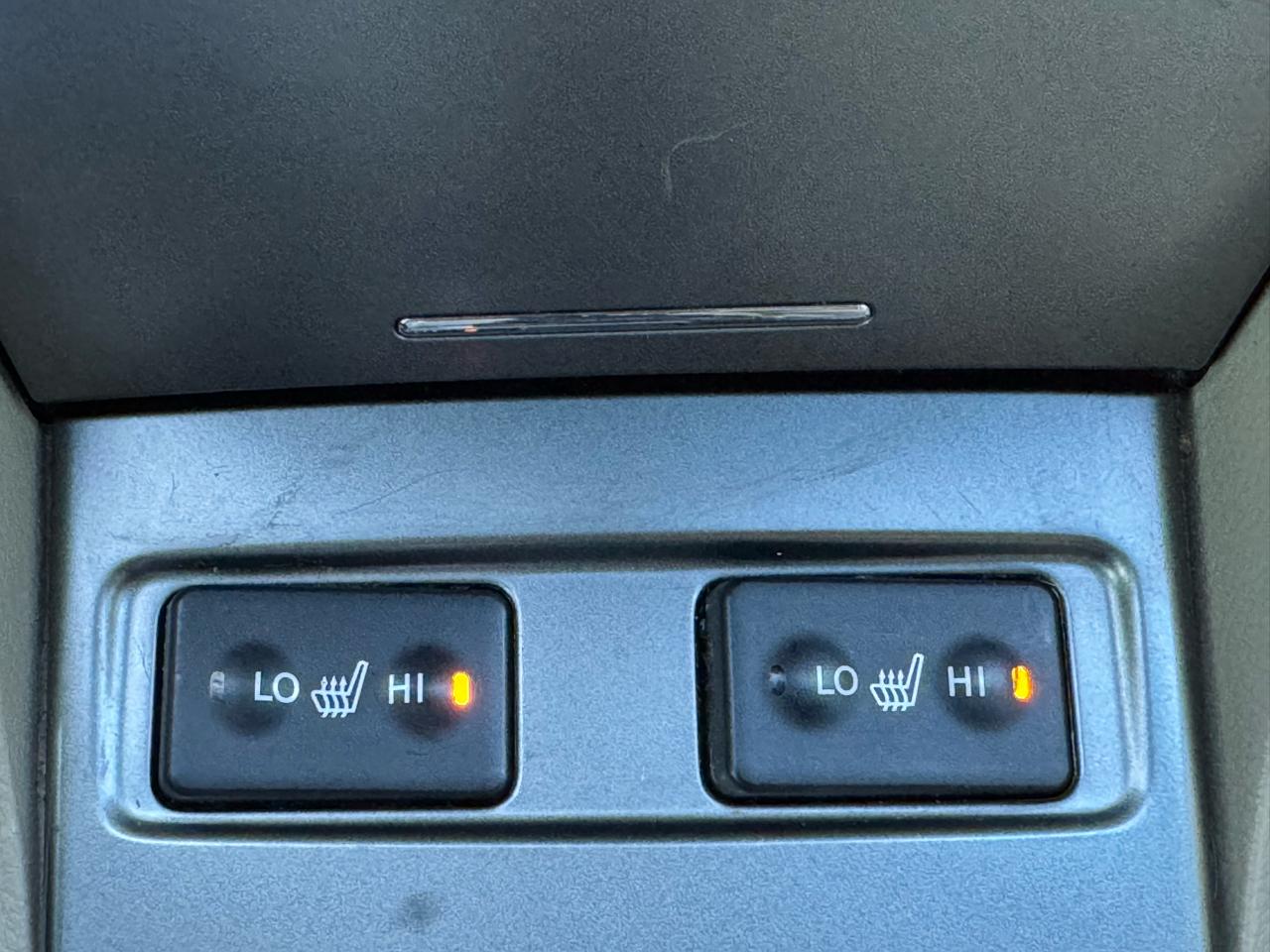 Acura ILX 4dr Sdn 2.0L Premium Pkg 2013