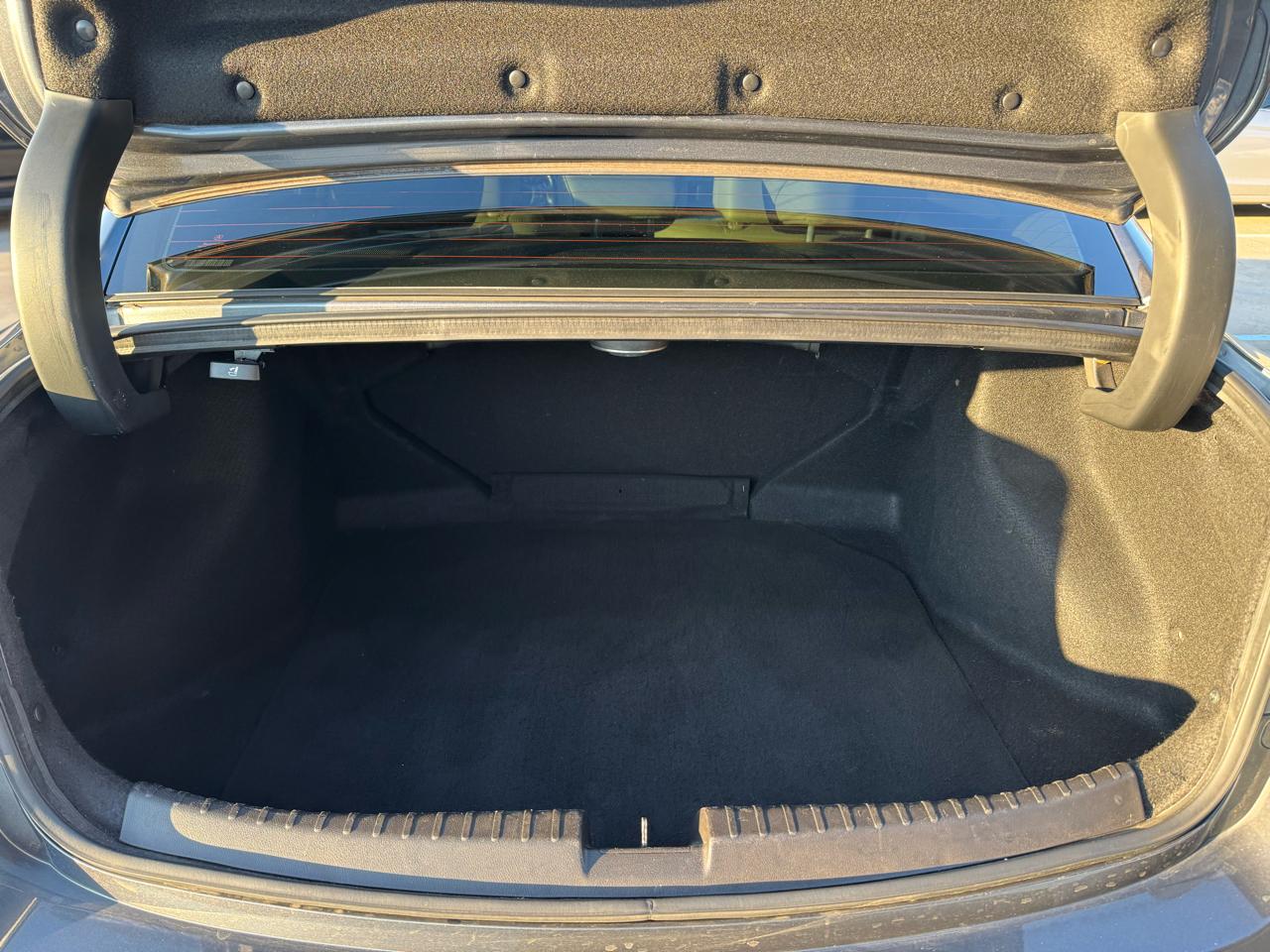 Acura ILX 4dr Sdn 2.0L Premium Pkg 2013