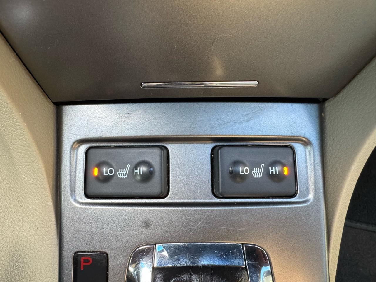 Acura ILX 4dr Sdn 2.0L Premium Pkg 2013