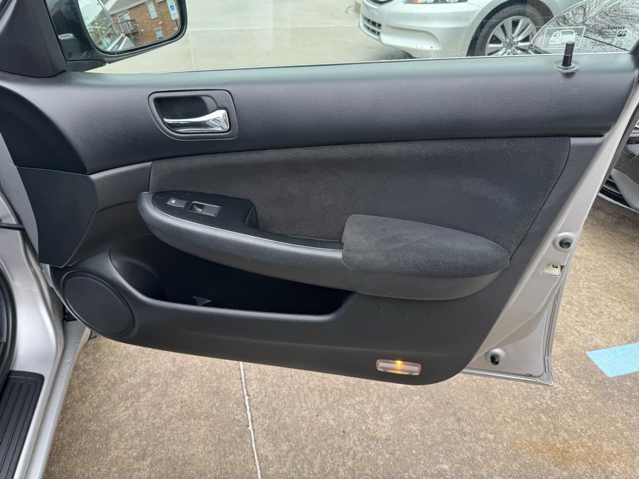 Honda Accord Sdn 4dr I4 AT LX SE 2007