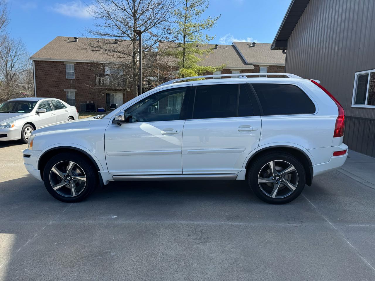 Volvo XC90 AWD 4dr R-Design 2014