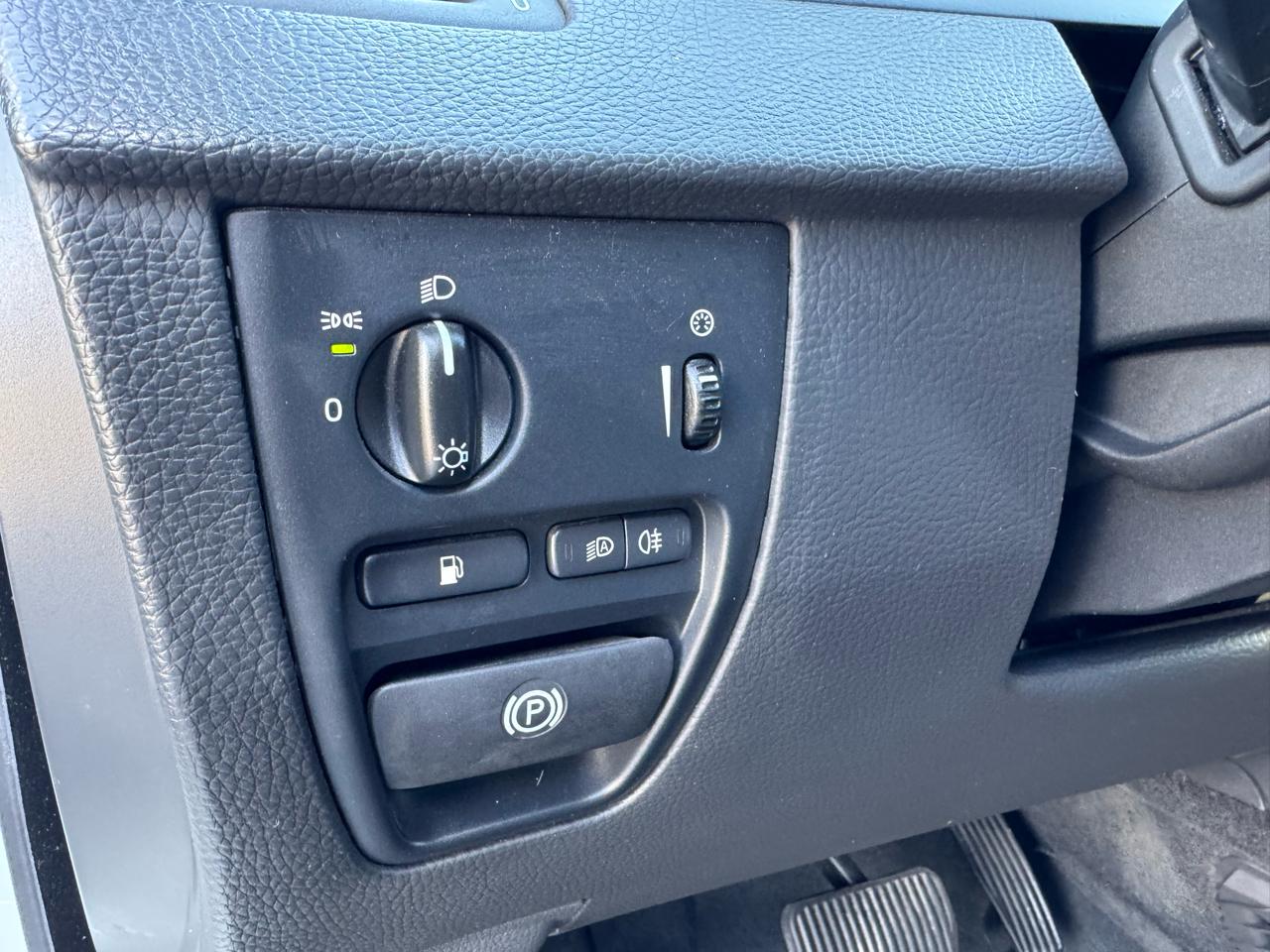 Volvo XC90 AWD 4dr R-Design 2014