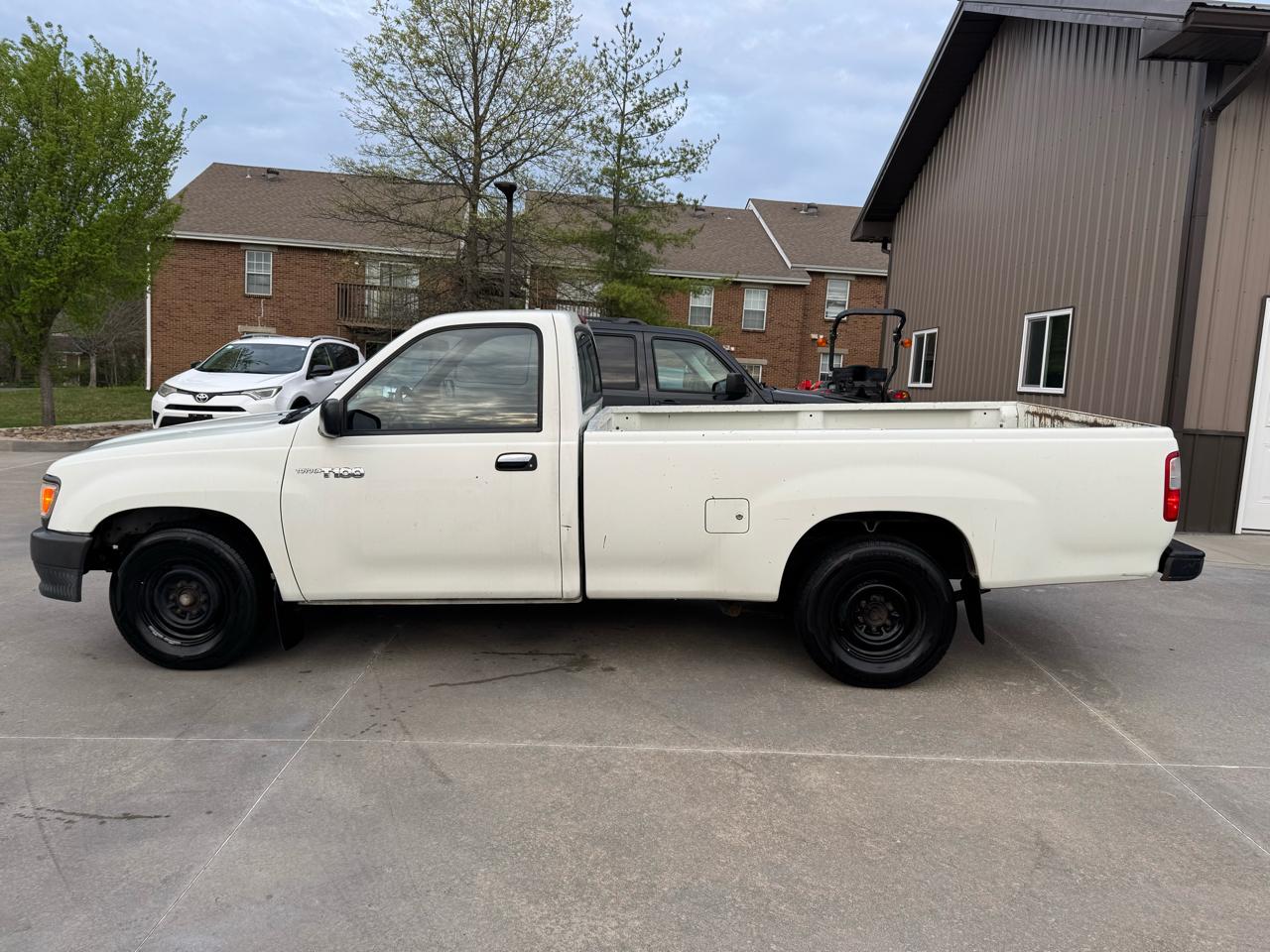 Toyota T100 Reg Cab 2.7L I4 Auto 1995