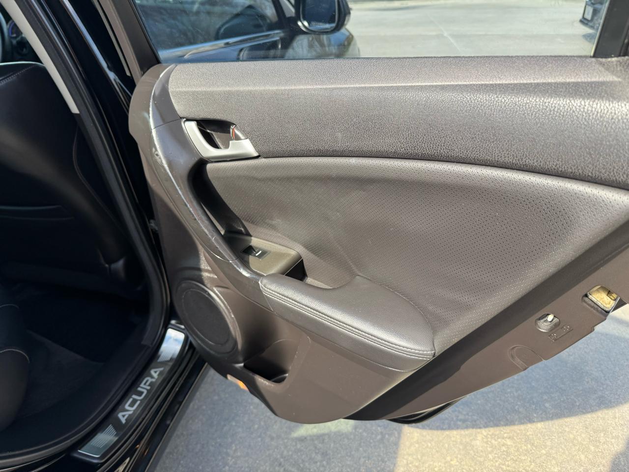 Acura TSX 4dr Sdn I4 Auto Tech Pkg 2012