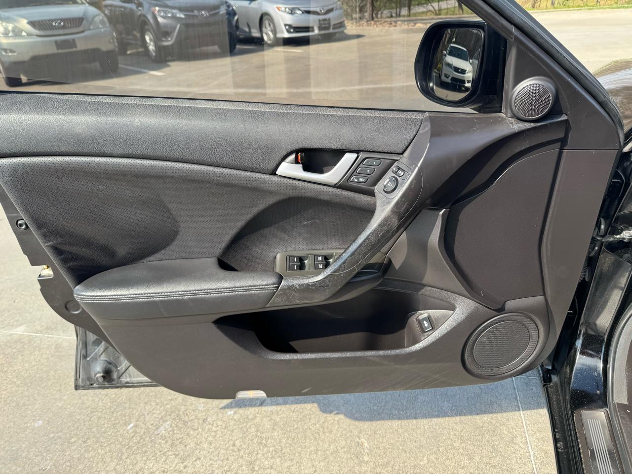 Acura TSX 4dr Sdn I4 Auto Tech Pkg 2012