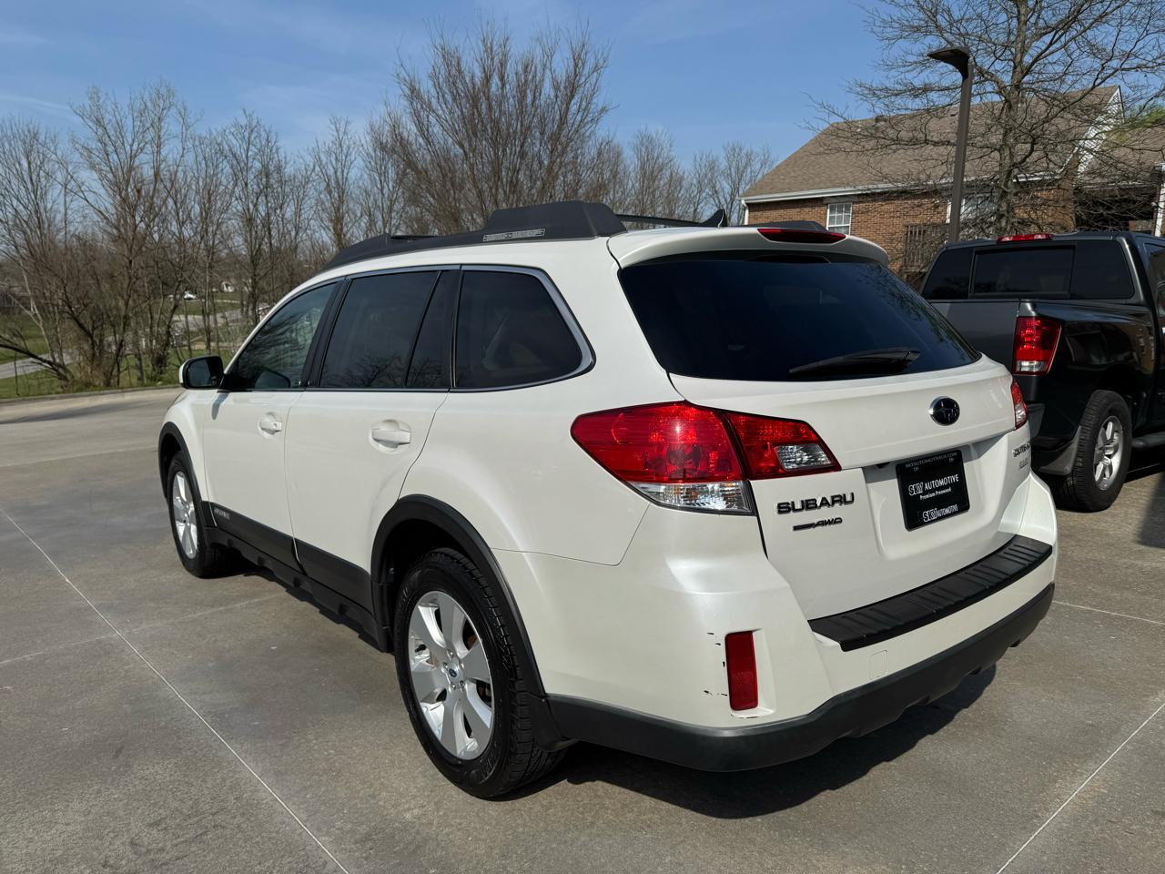 Subaru Outback 4dr Wgn H4 Auto 2.5i Limited 2012