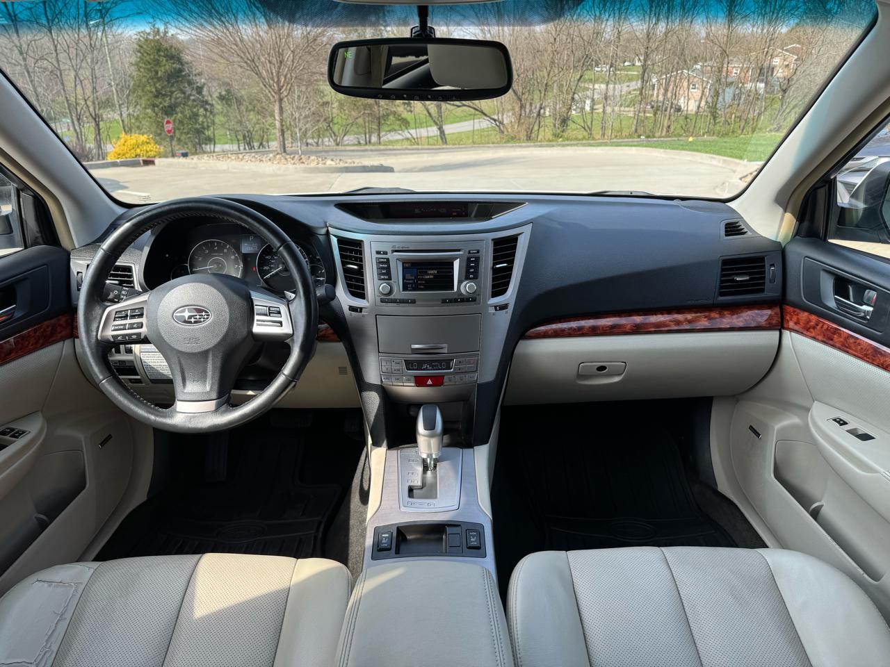 Subaru Outback 4dr Wgn H4 Auto 2.5i Limited 2012