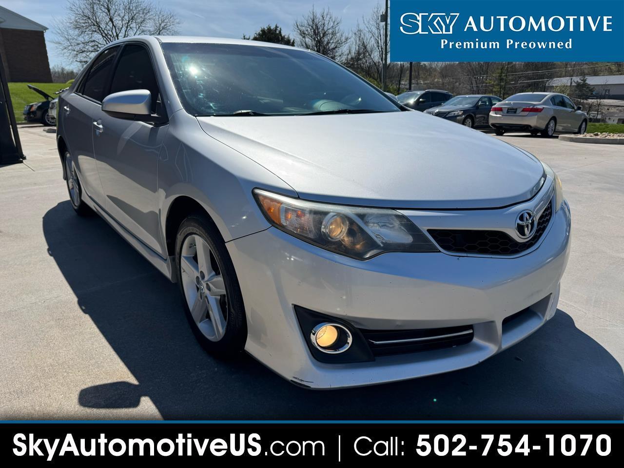 Toyota Camry  2014