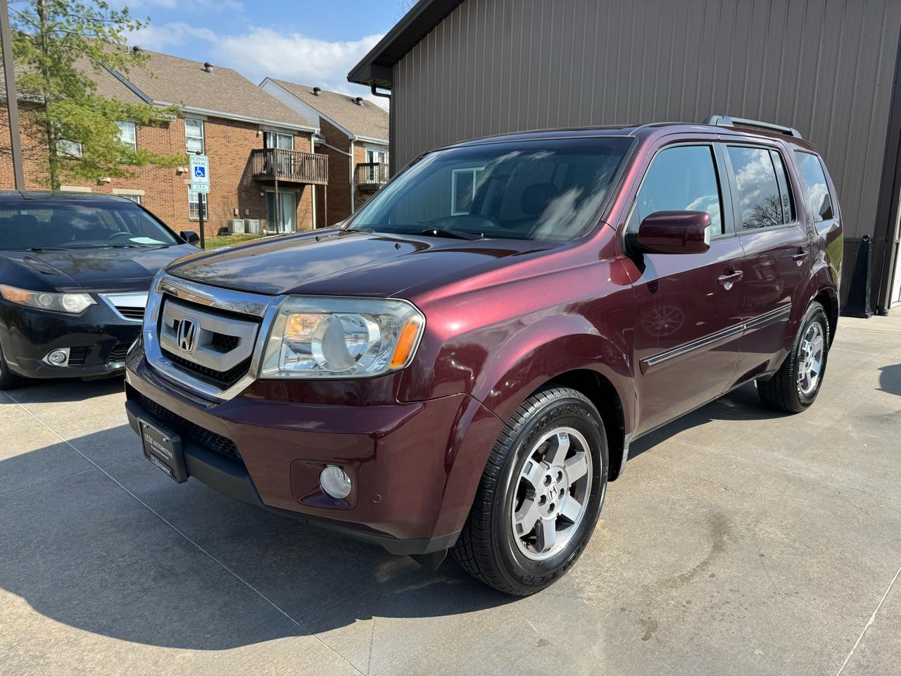 Honda Pilot 4WD 4dr Touring w/RES & Navi 2010