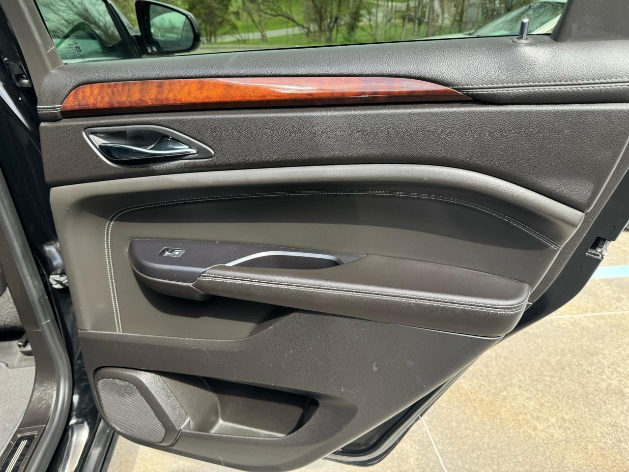 Cadillac SRX Performance Collection 2014